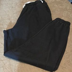 Used pant size L by so